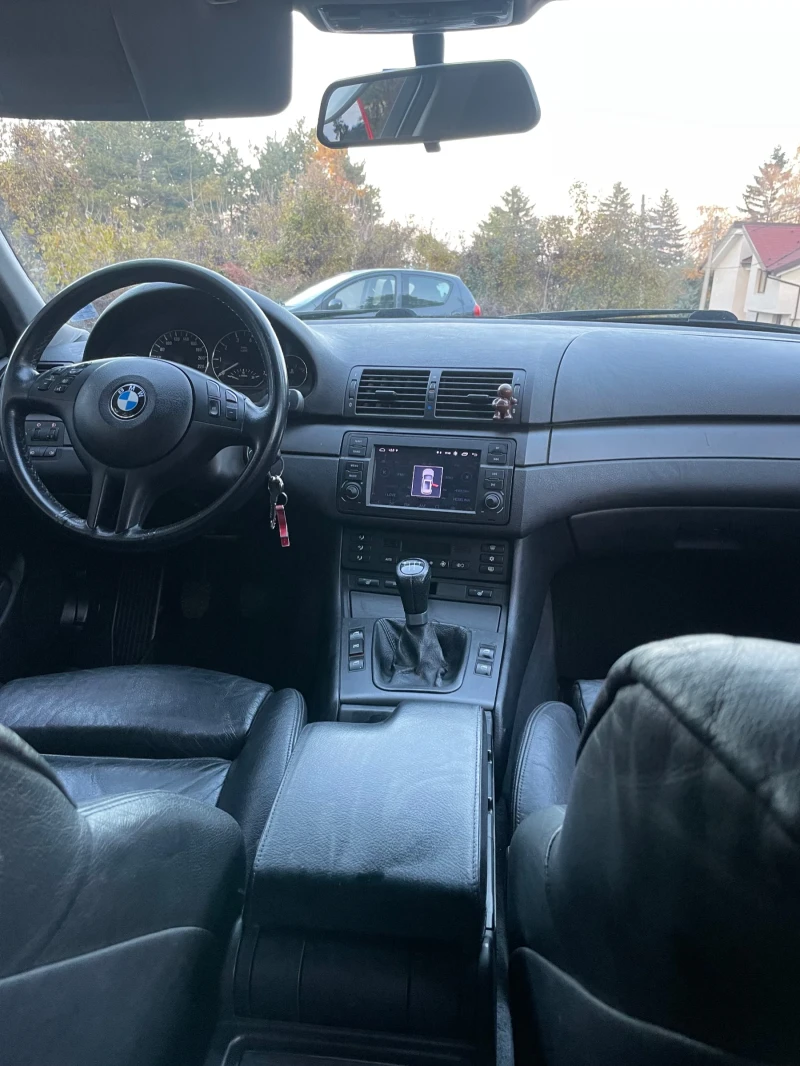 BMW 320, снимка 11 - Автомобили и джипове - 48009107