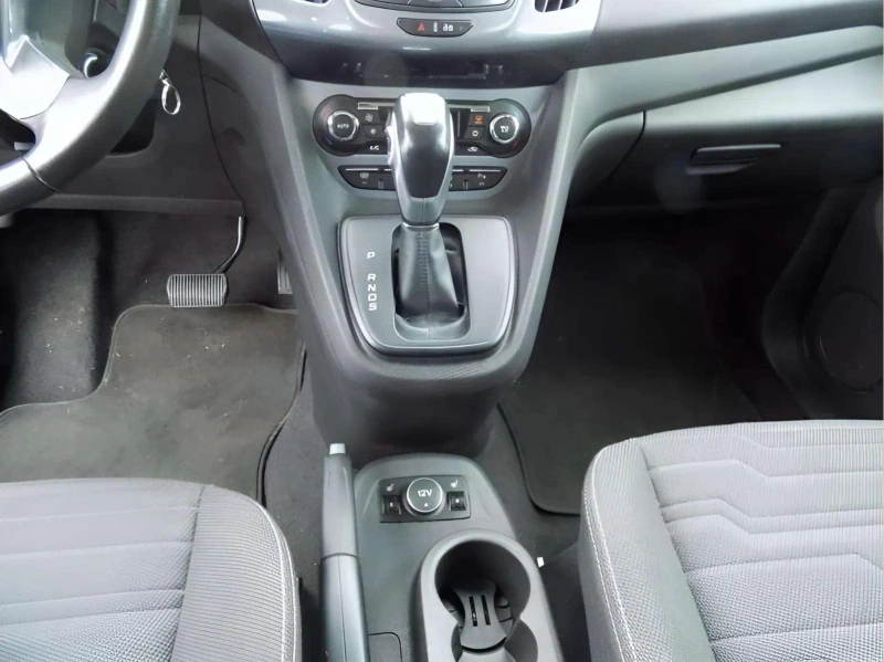 Ford Connect 1.5 TDCi, снимка 5 - Автомобили и джипове - 48093420