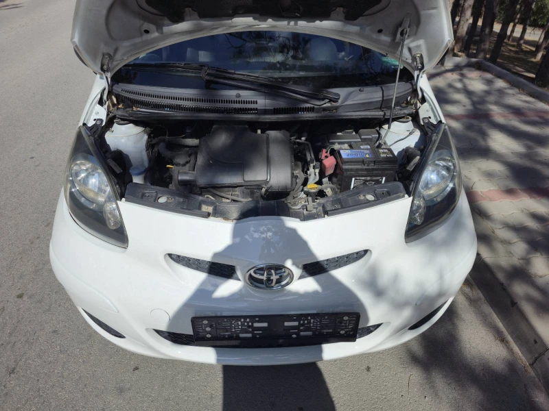 Toyota Aygo 1.0 VVTI 16V  Бензин, снимка 9 - Автомобили и джипове - 48824828