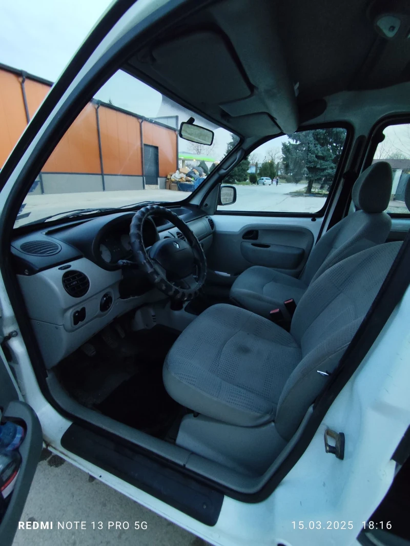 Renault Kangoo 1.5 DCI, снимка 6 - Автомобили и джипове - 49508573