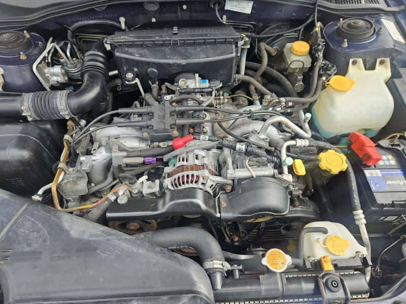 Subaru Legacy 4x4 2.0i , снимка 12 - Автомобили и джипове - 51922238