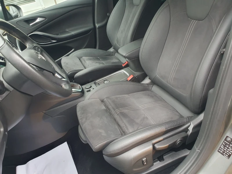 Opel Astra 1.5 FACE AUT NAVI  KAMERA 4 PODGREV ALKANTARA