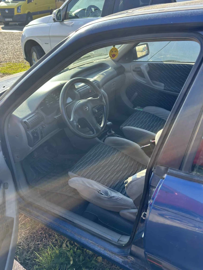 Opel Astra 1.8, снимка 3 - Автомобили и джипове - 52825098