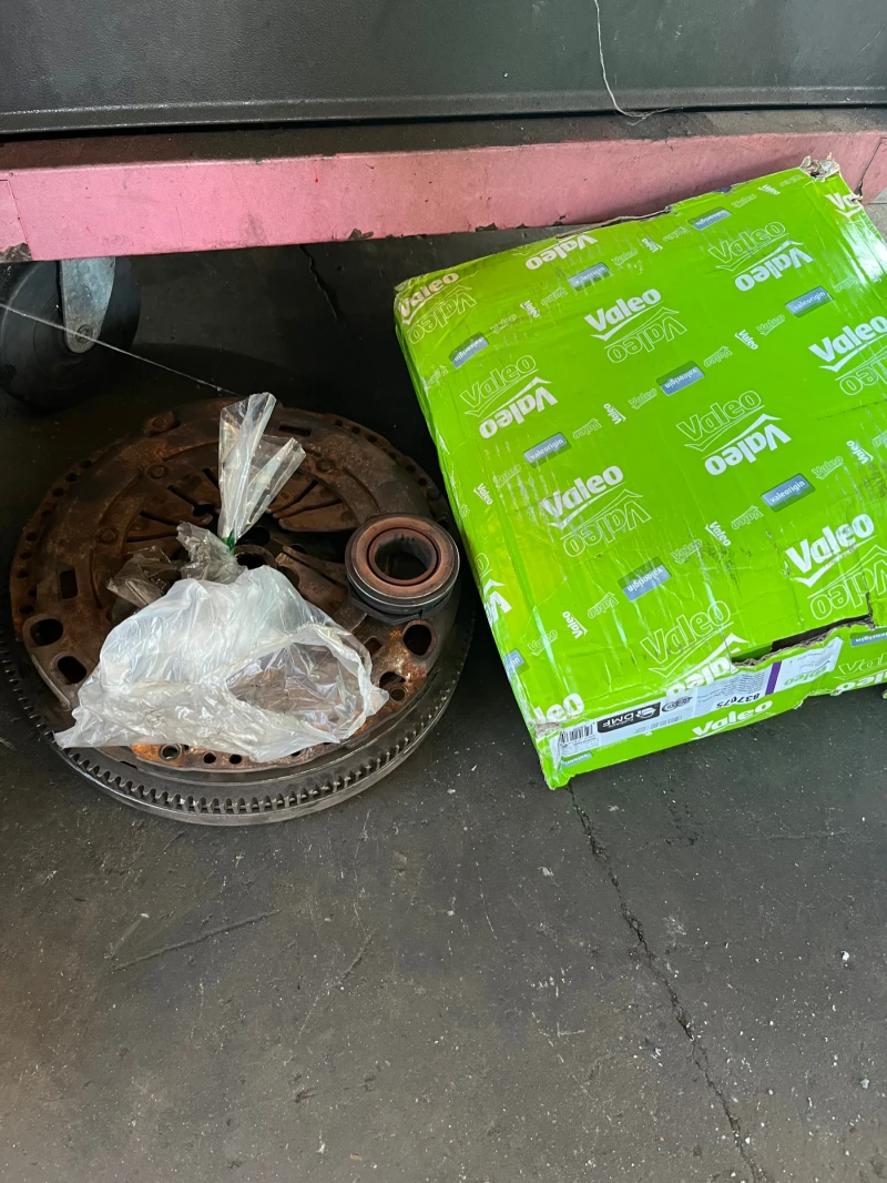 Audi A3 1.6 TDI, снимка 8 - Автомобили и джипове - 52860440