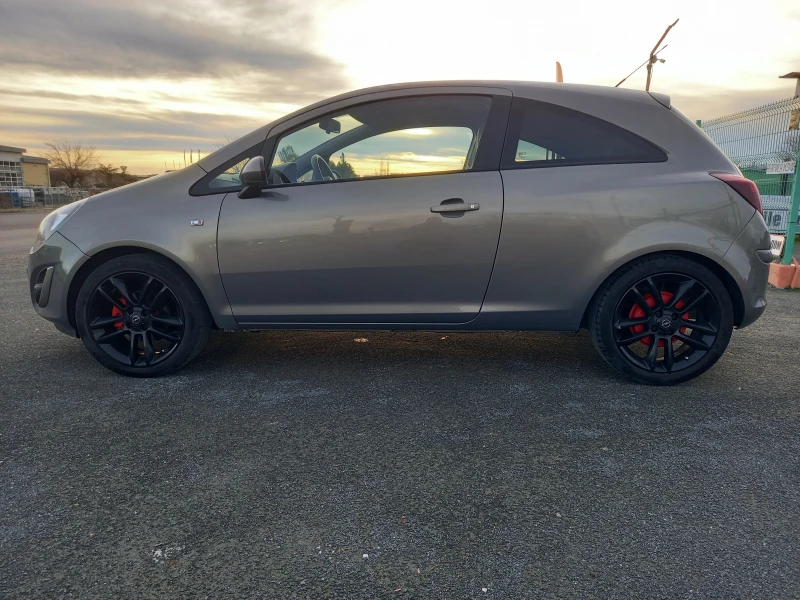 Opel Corsa 1.4 - 90KC FACE, снимка 7 - Автомобили и джипове - 53565864