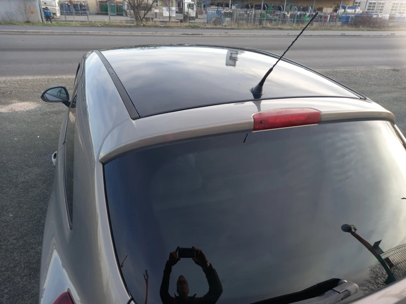 Opel Corsa 1.4 - 90KC FACE, снимка 9 - Автомобили и джипове - 53565864