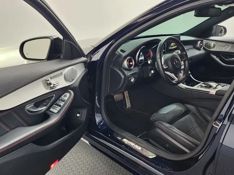 Mercedes-Benz C 43 AMG AMG 4MATIC, снимка 10 - Автомобили и джипове - 54884612