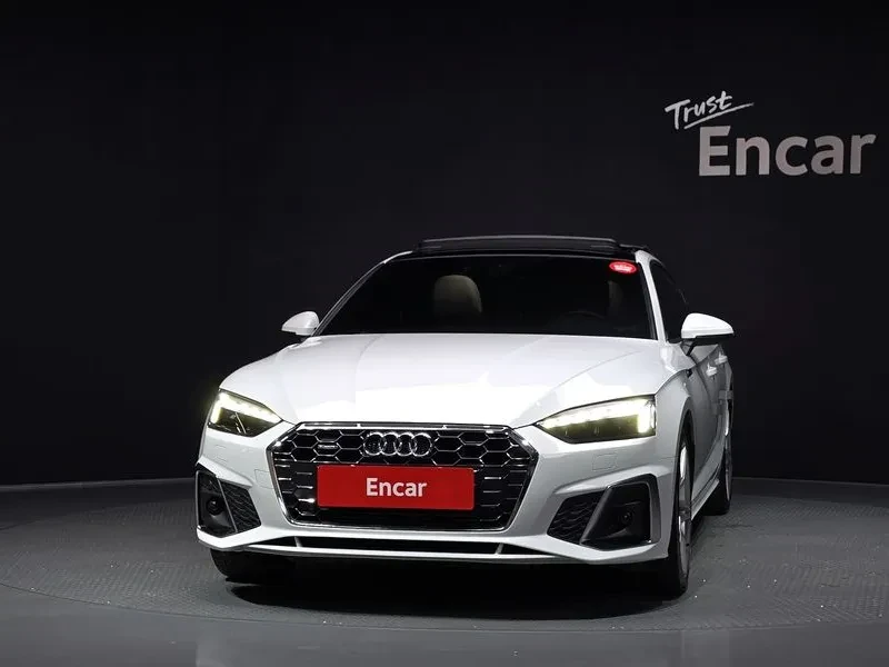 Audi A5 40 TFSI Quattro Premium Sportback, снимка 3 - Автомобили и джипове - 55816770
