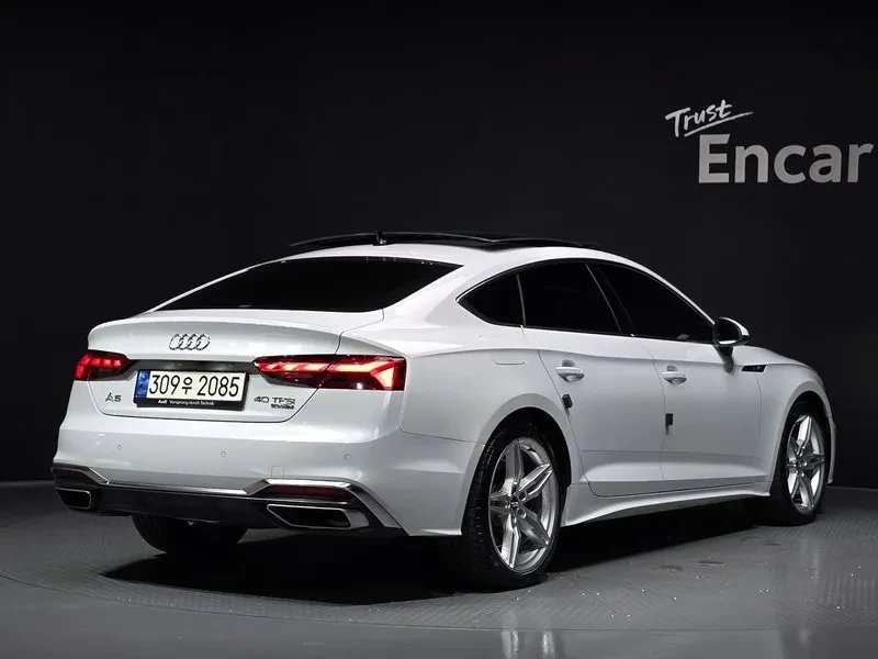Audi A5 40 TFSI Quattro Premium Sportback, снимка 2 - Автомобили и джипове - 55816770