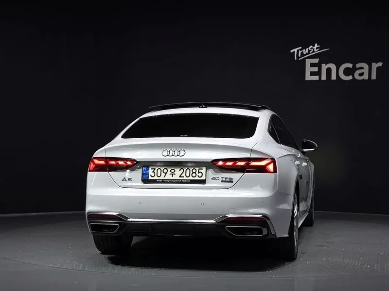 Audi A5 40 TFSI Quattro Premium Sportback, снимка 4 - Автомобили и джипове - 55816770