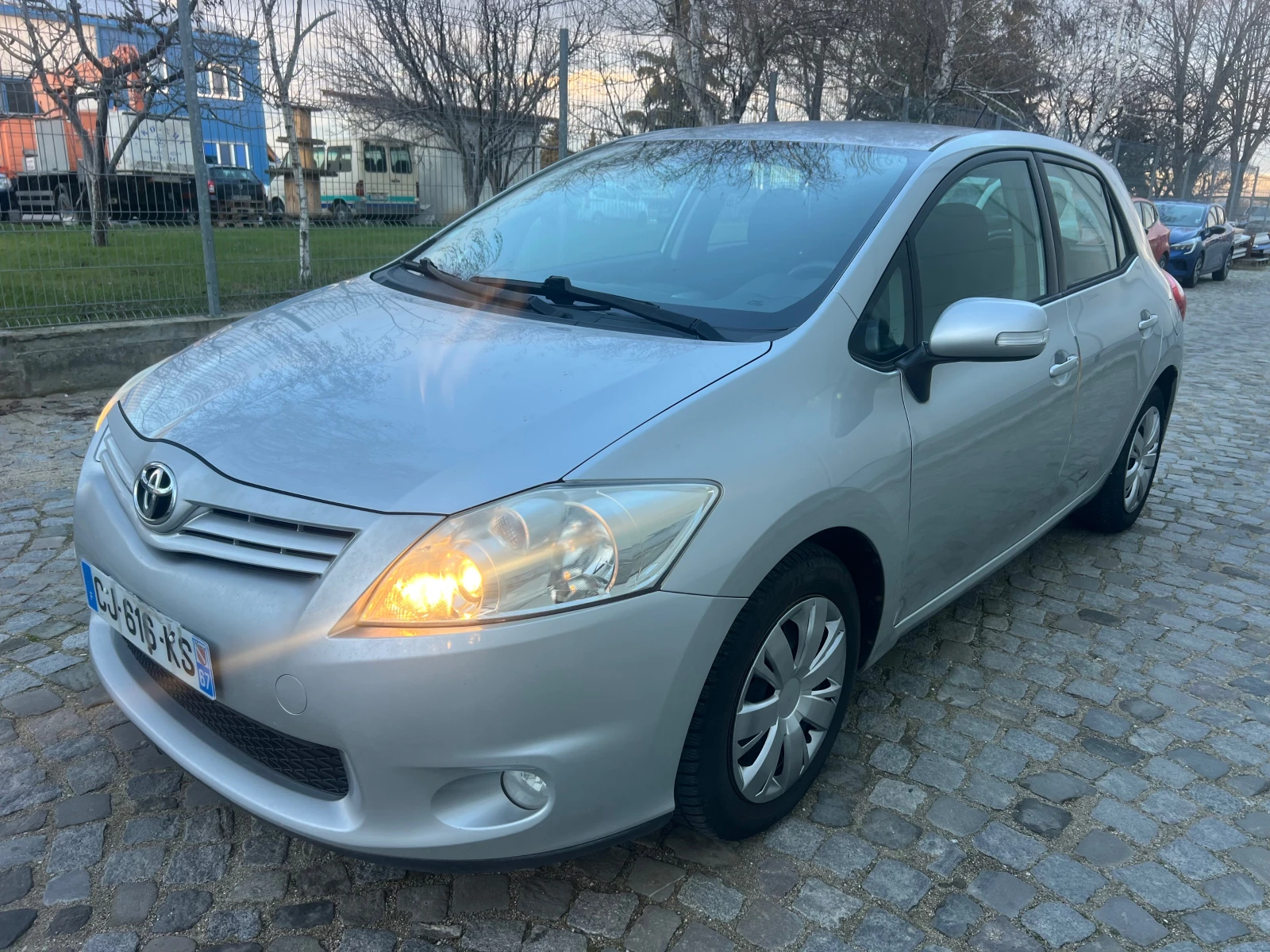 Toyota Auris 2.0 D-4D NAVI / FACELIFT, снимка 1