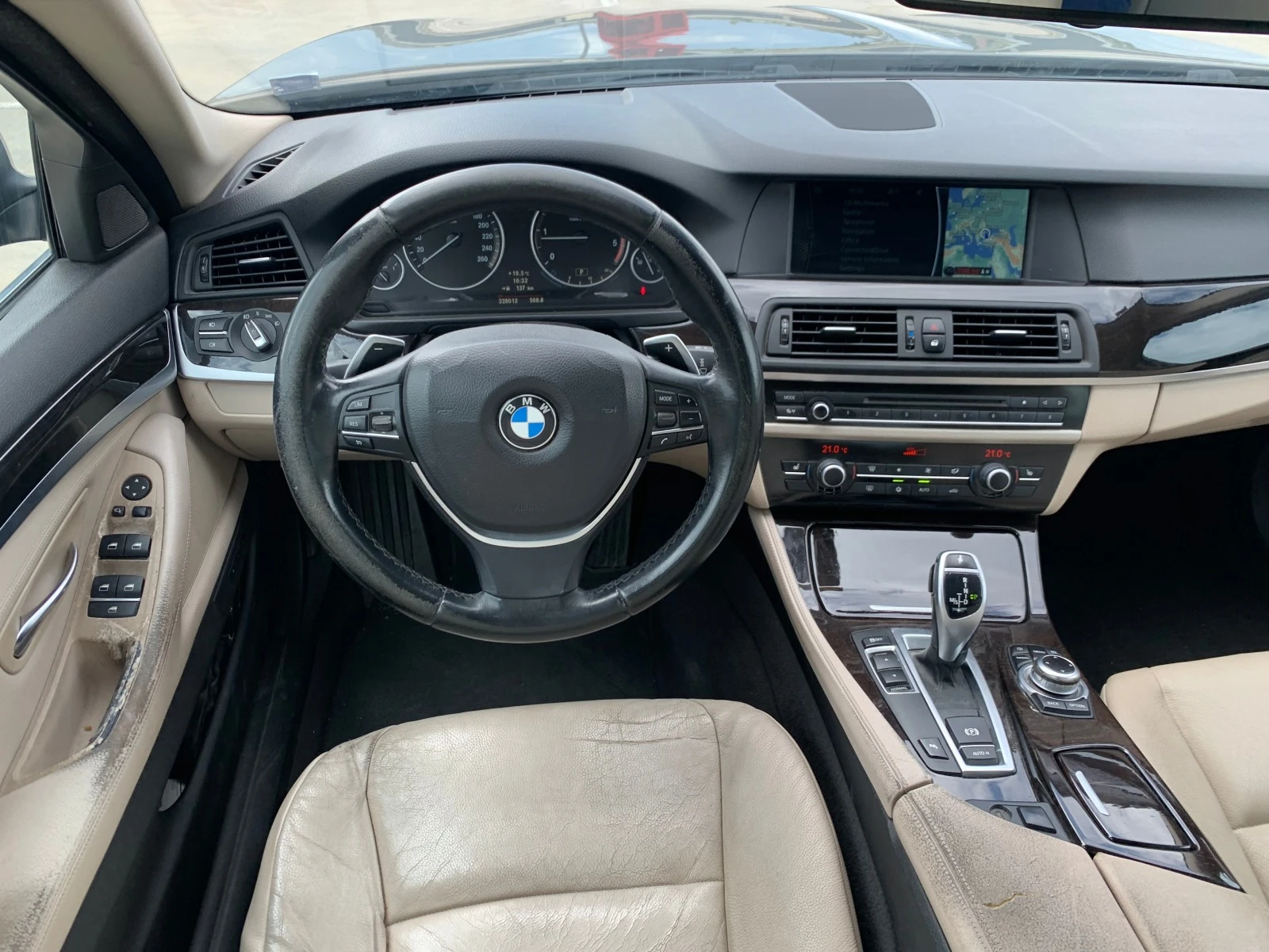 BMW 520 520d Sportautomatic - изображение 9