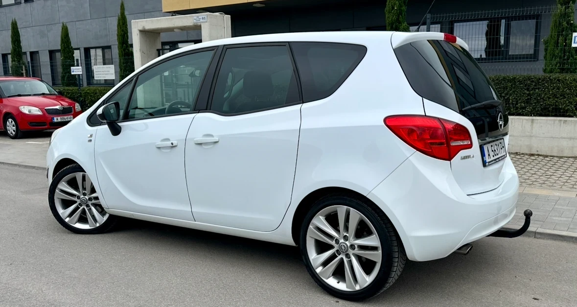 Opel Meriva B 1.7CDTI Регистрирана, Панорама, Подгрев, Теглич, - изображение 3