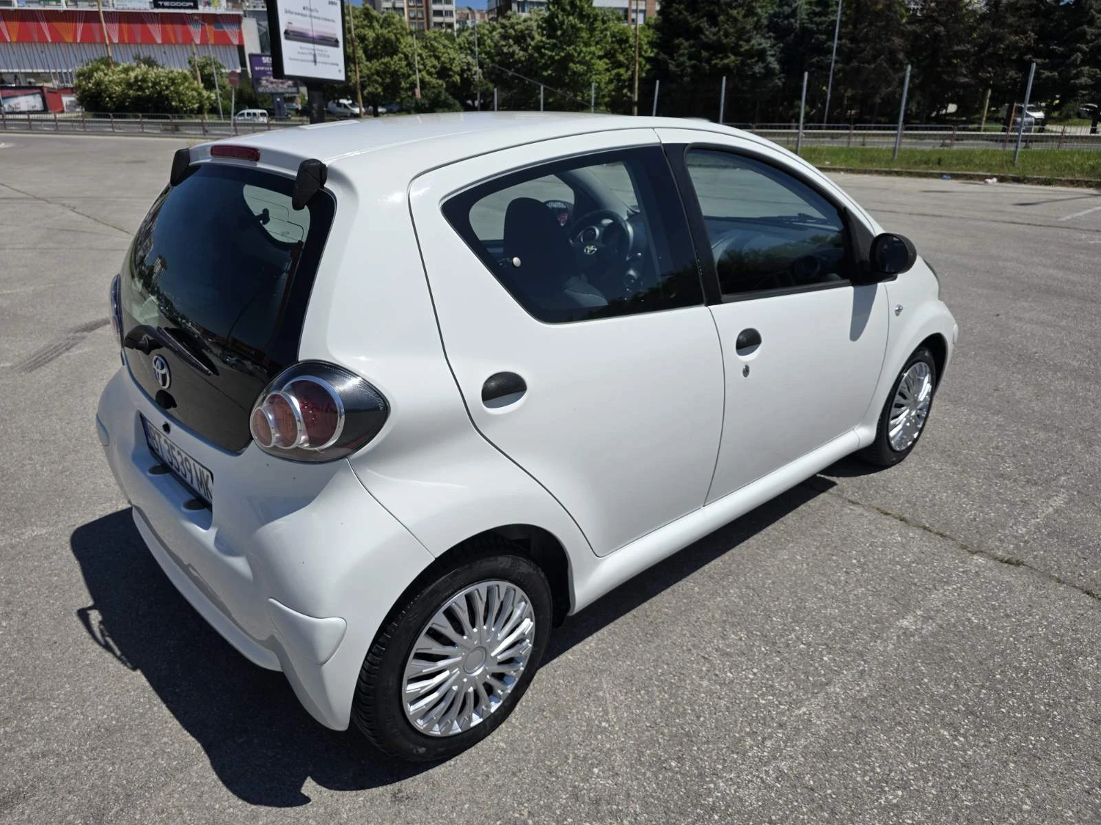 Toyota Aygo 1.0 VVTI 16V  ������ | Mobile.bg � ����������� 6