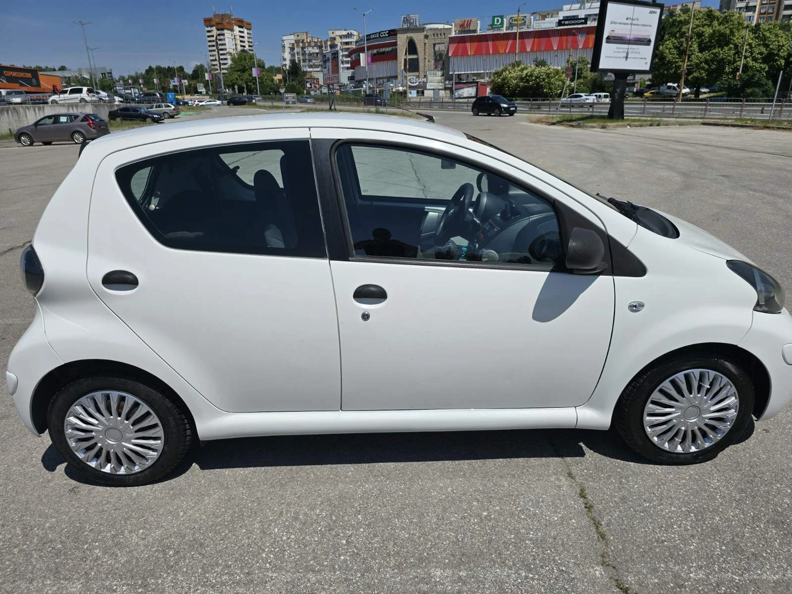 Toyota Aygo 1.0 VVTI 16V  ������ | Mobile.bg � ����������� 2