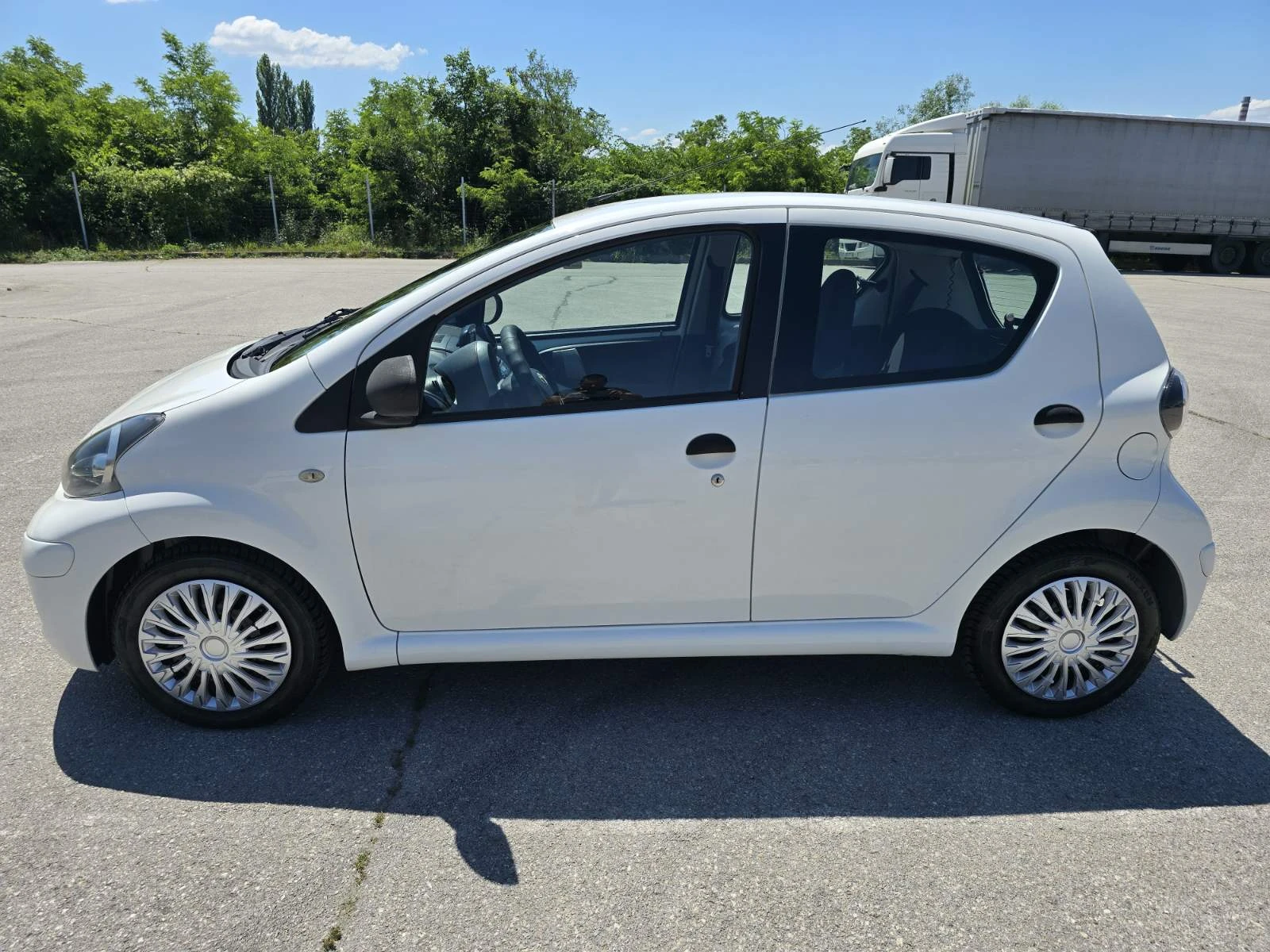 Toyota Aygo 1.0 VVTI 16V  ������ | Mobile.bg � ����������� 10