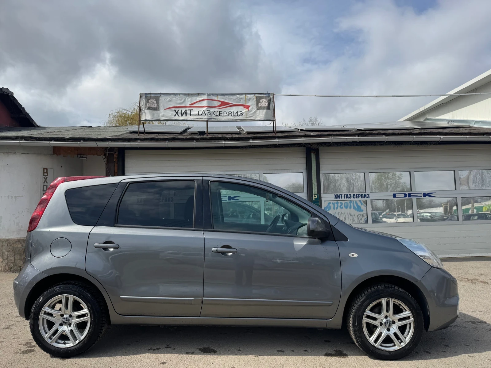 Nissan Note 1.6 16V - изображение 8