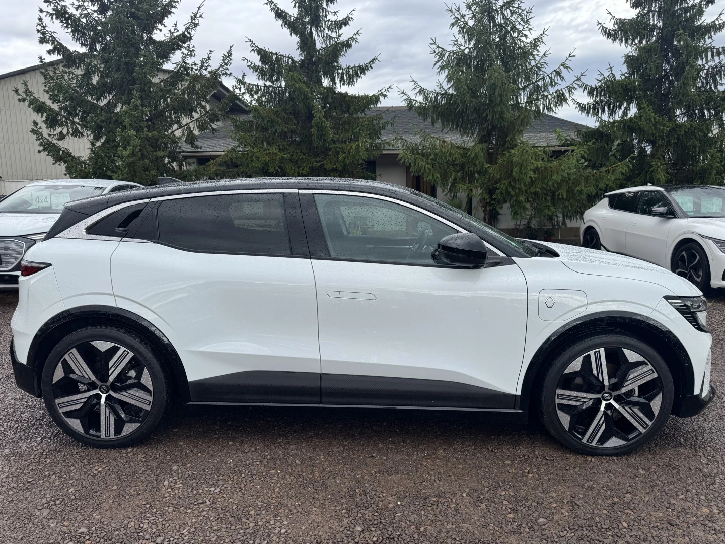 Renault Megane E-Tech EV60 Iconic - изображение 8