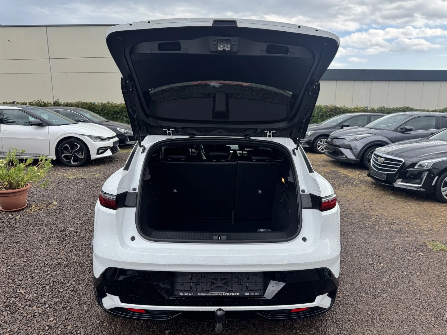 Renault Megane E-Tech EV60 Iconic - изображение 6