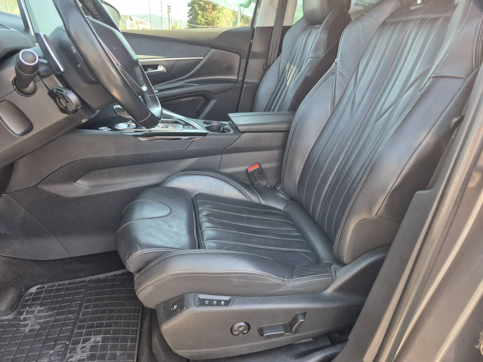 Peugeot 5008 1.6HDI-ALLURE-7 МЕСТА-СУПЕР СЪСТОЯНИЕ - изображение 7