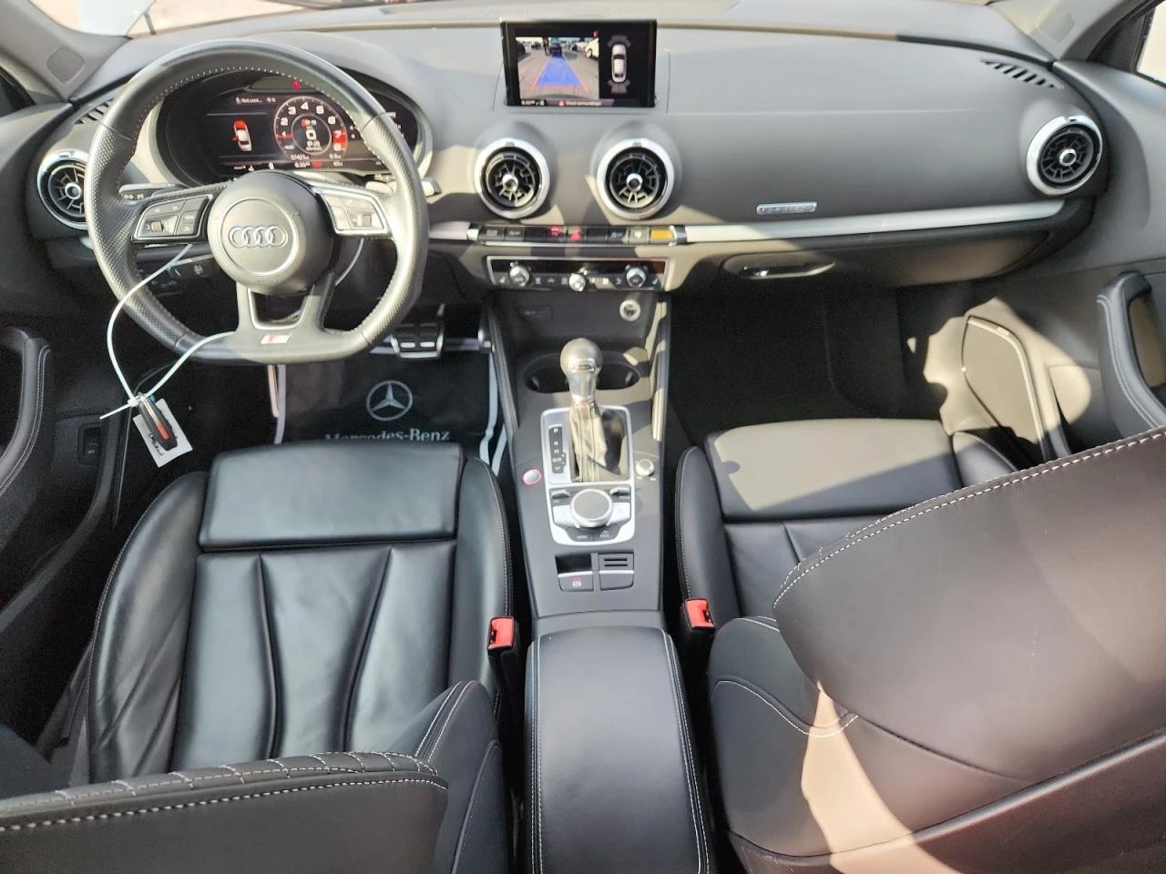Audi S3 PREMIUM PLUS/2.0L 4/КОЖА/ПОДГРЕВ - изображение 9