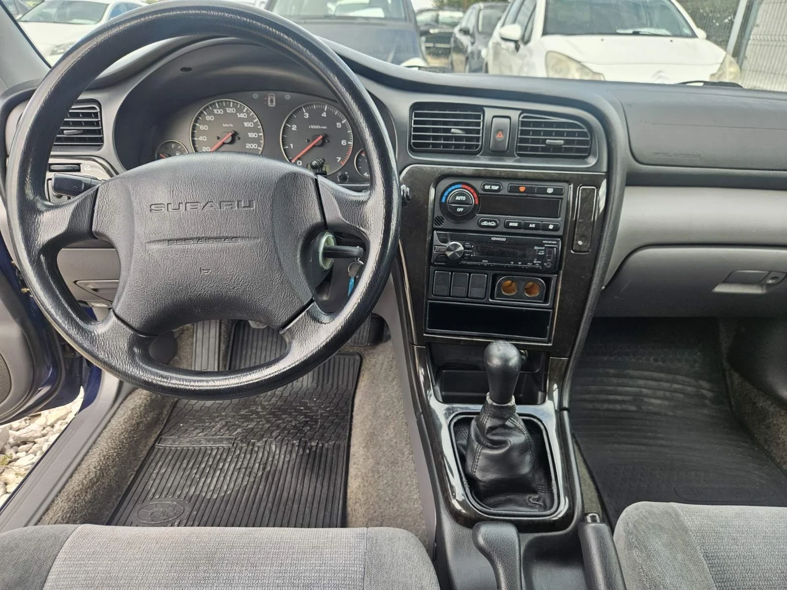 Subaru Legacy 4x4 2.0i  | Mobile.bg   11