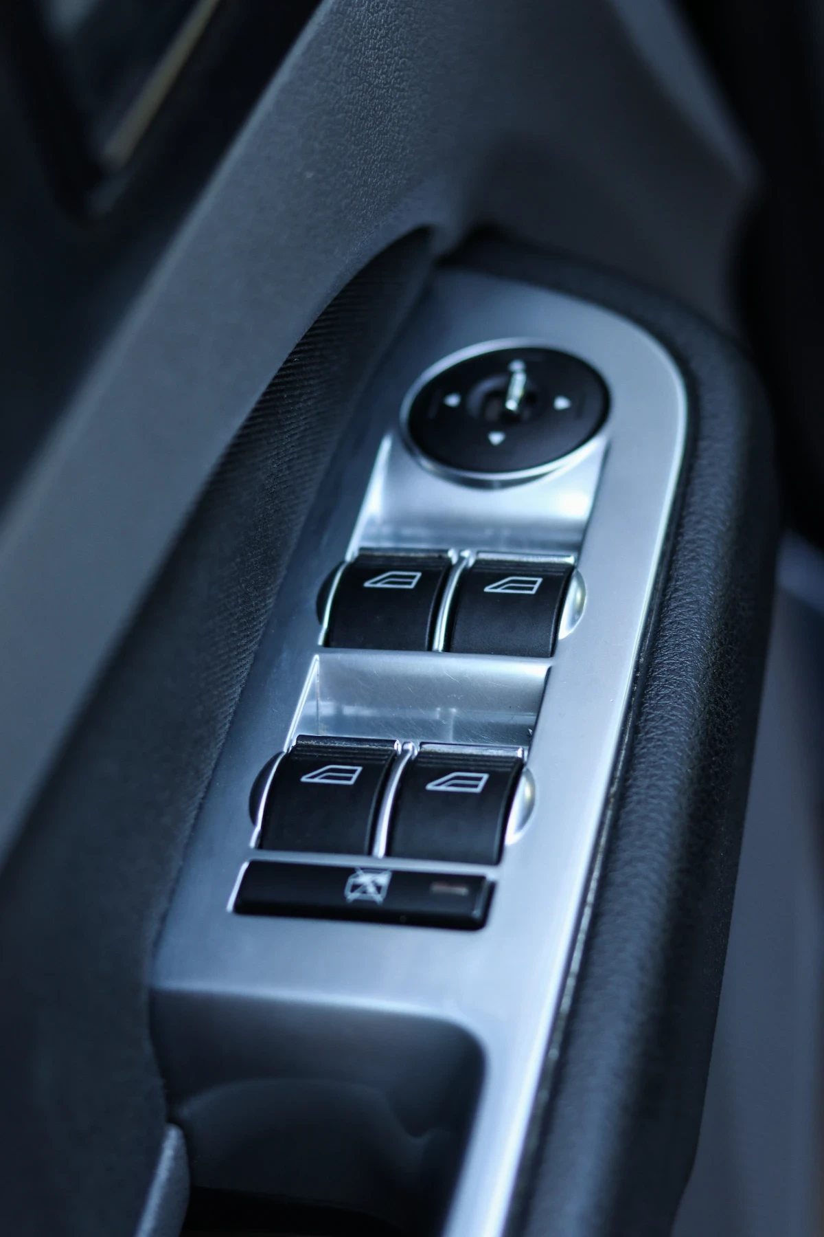 Ford Focus 2.0i LPG Keyless | Mobile.bg   8