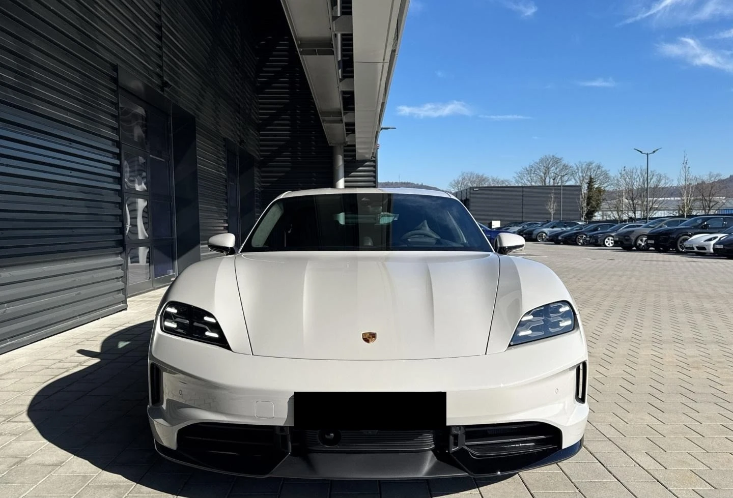 Porsche Taycan GTS CARBON HEAD UP BOSE 360 HD-MATRIX | Mobile.bg   2