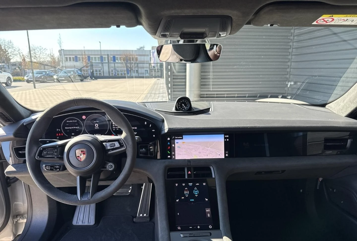 Porsche Taycan GTS CARBON HEAD UP BOSE 360 HD-MATRIX | Mobile.bg   9