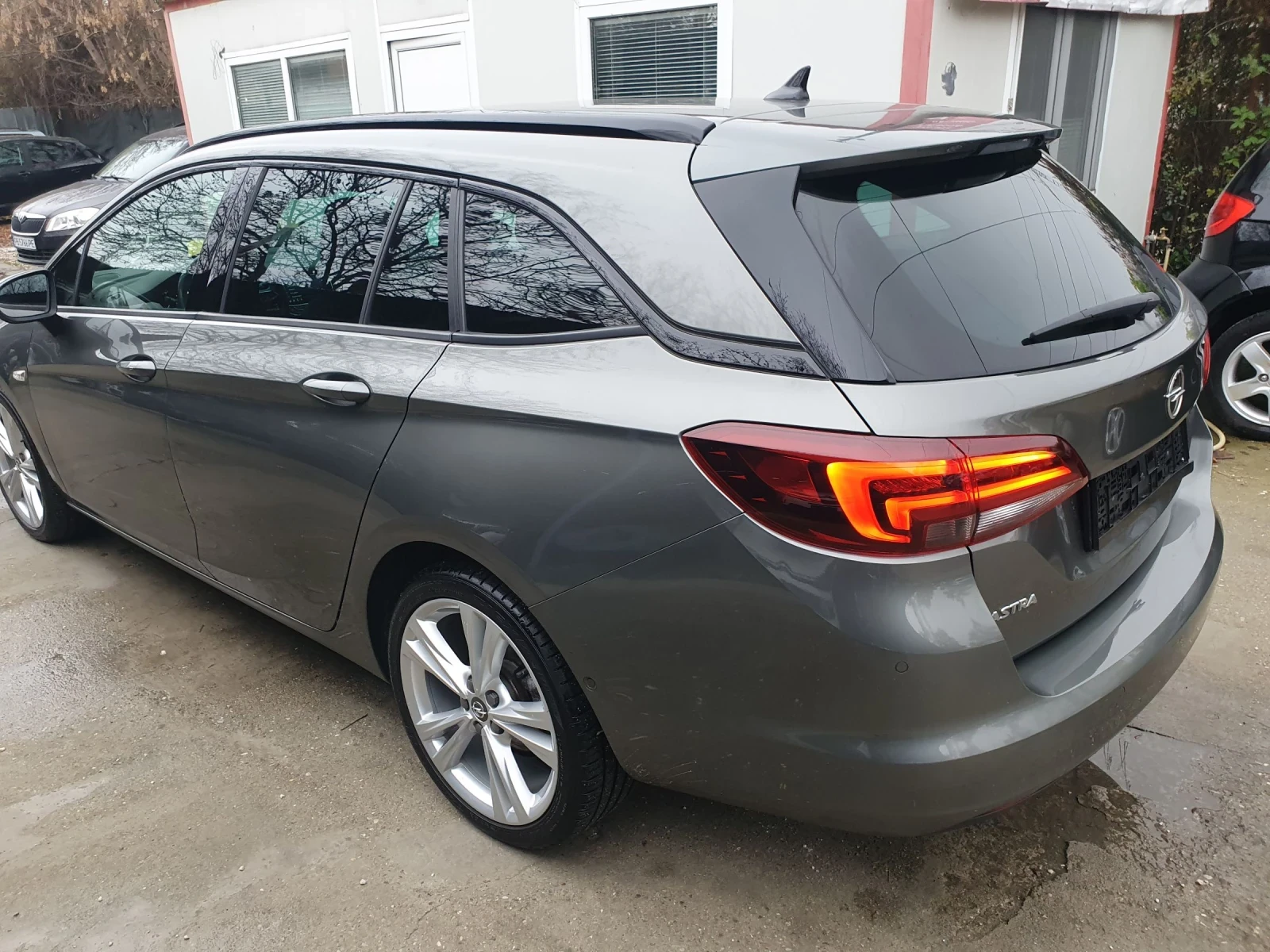 Opel Astra 1.5 FACE AUT NAVI  KAMERA 4 PODGREV ALKANTARA - изображение 6