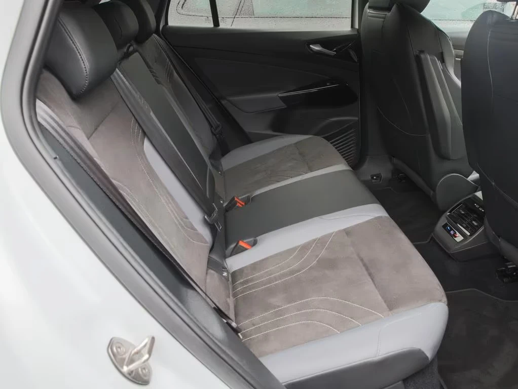 VW ID.4 Pro ACC AHK /MATRIX/ NAVI, снимка 9 - Автомобили и джипове - 53894273