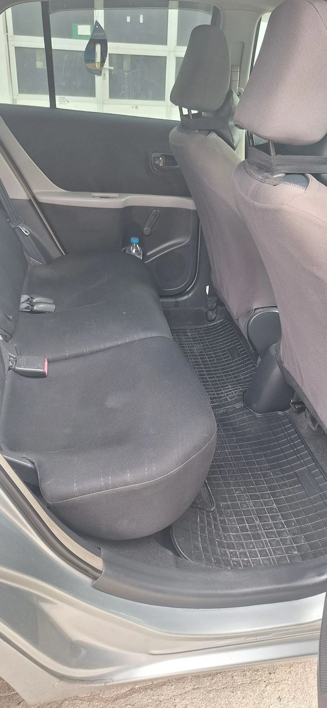 Toyota Yaris 1.4 D4D, снимка 5 - Автомобили и джипове - 53926362