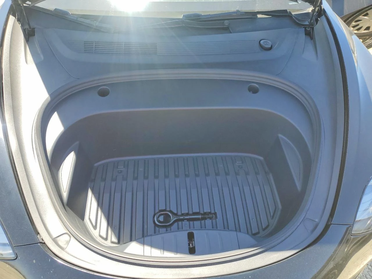 Tesla Model 3, снимка 11 - Автомобили и джипове - 54624045