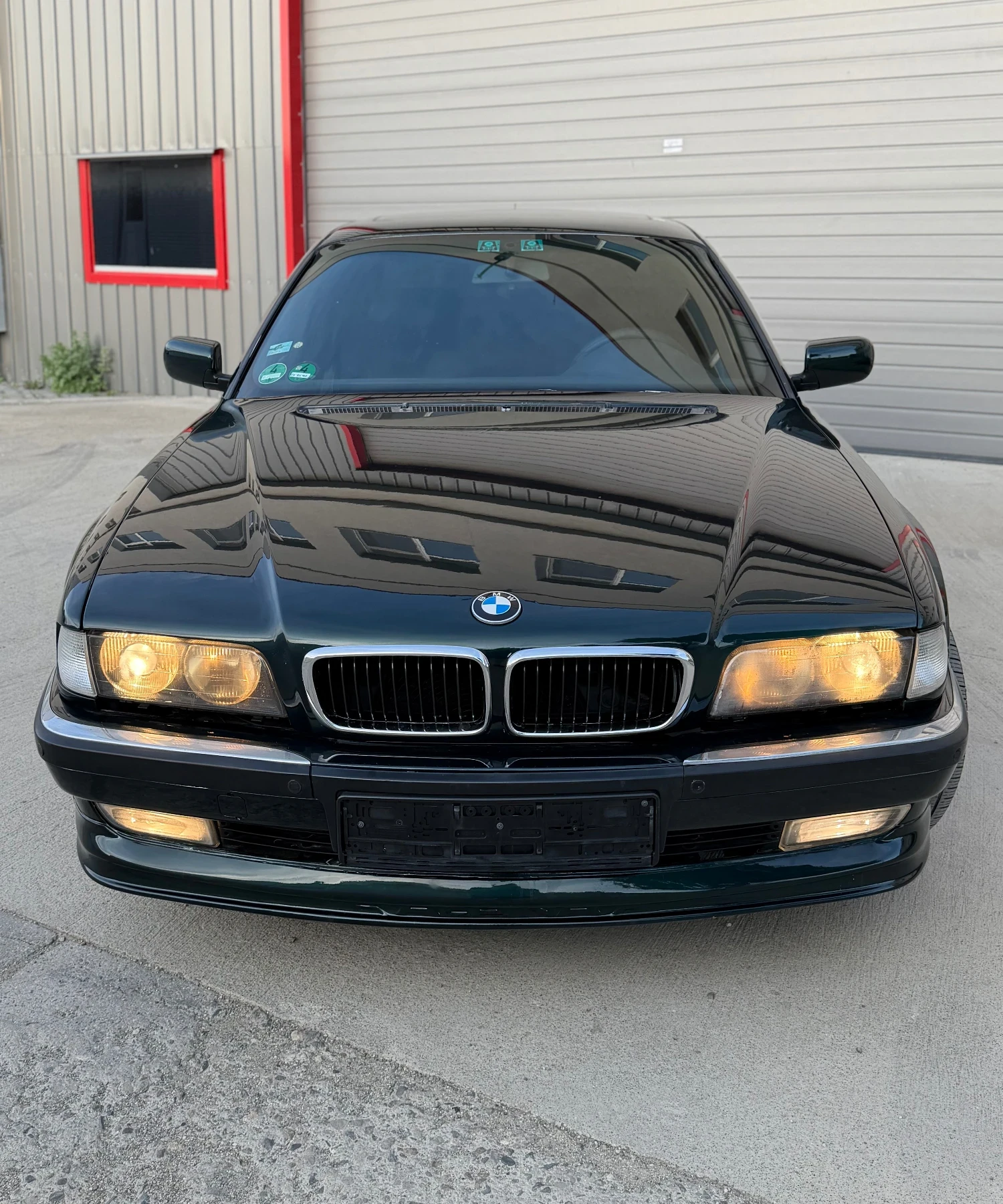 BMW 740, снимка 2 - Автомобили и джипове - 54672890