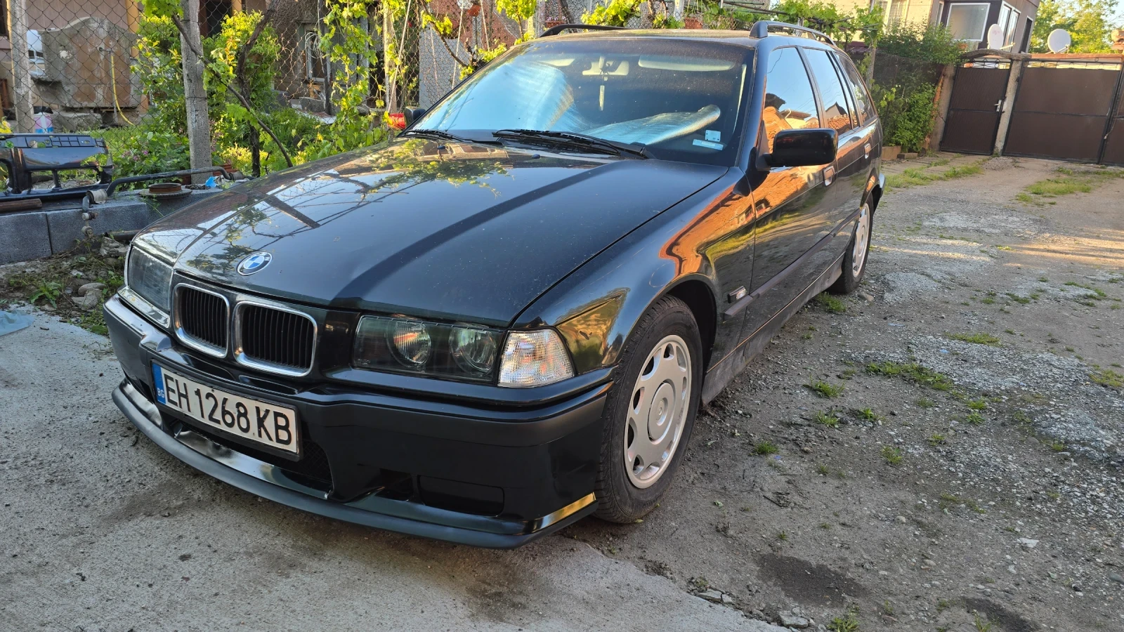 BMW 318 Turing