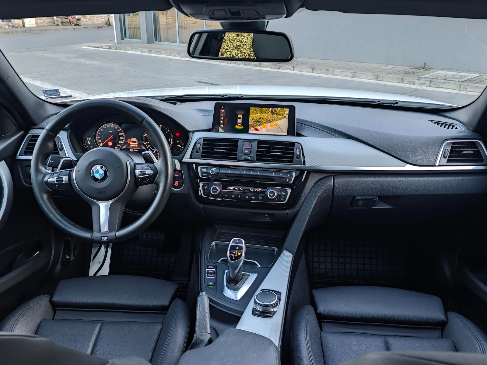 BMW 320 B47 RWD M-ПАКЕТ HEADUP LED CARPLAY SAT F1 DIGITAL, снимка 9 - Автомобили и джипове - 55007767