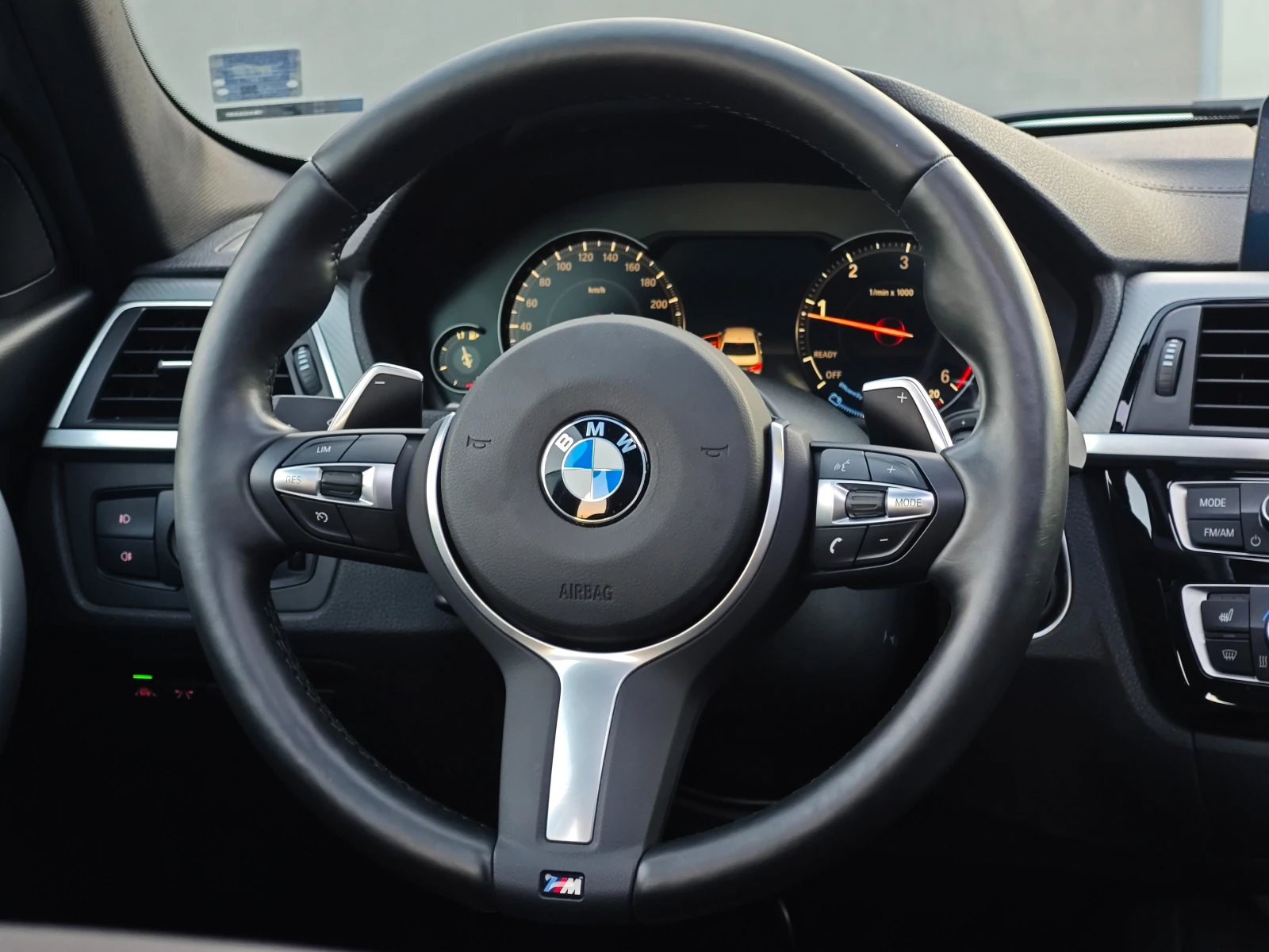 BMW 320 B47 RWD M-ПАКЕТ HEADUP LED CARPLAY SAT F1 DIGITAL, снимка 11 - Автомобили и джипове - 55007767