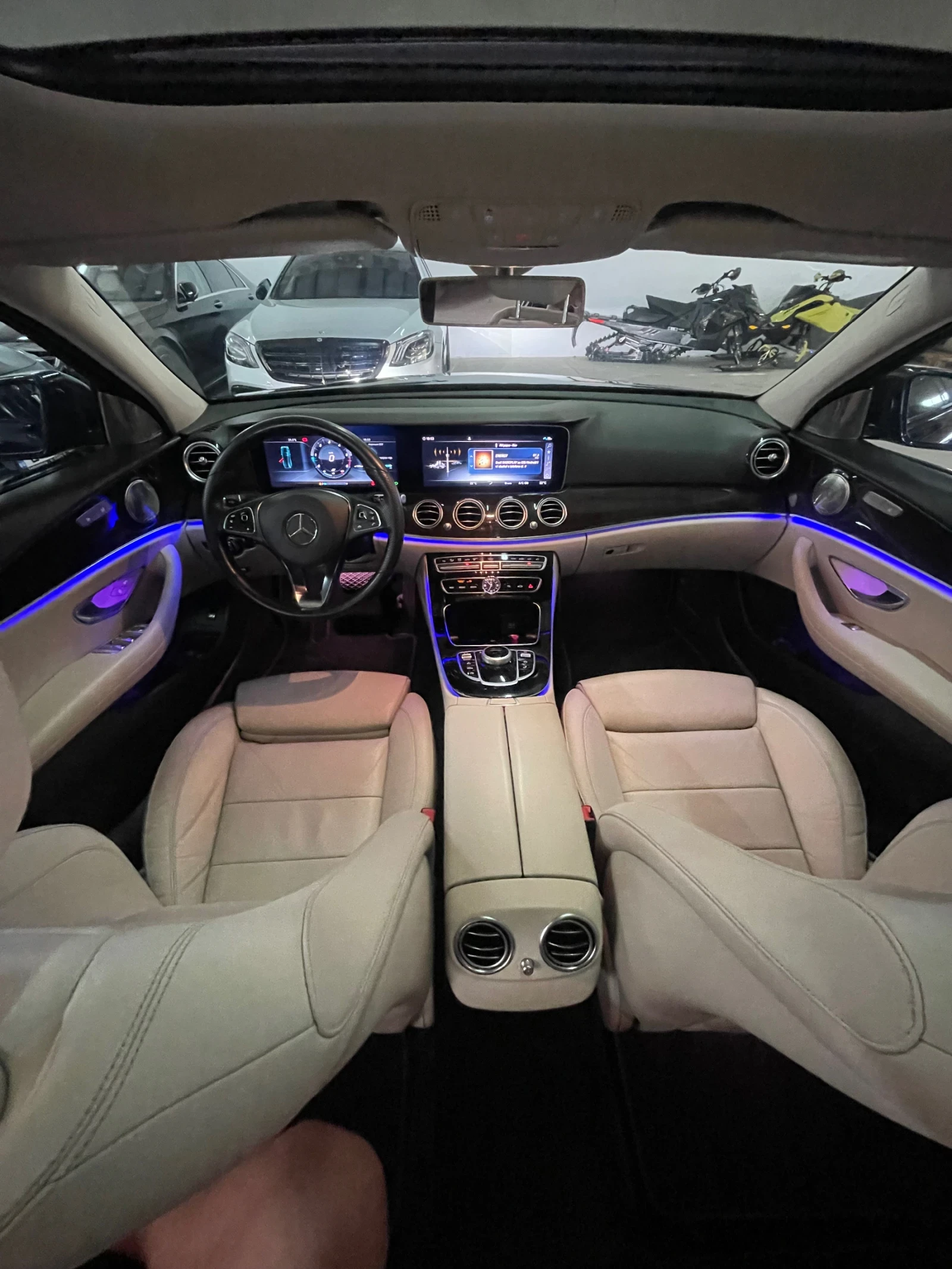 Mercedes-Benz E 220 d/4mat/AMG 6.3face/Подгр/камер/дигитал/НОВА!!!, снимка 9 - Автомобили и джипове - 55053160