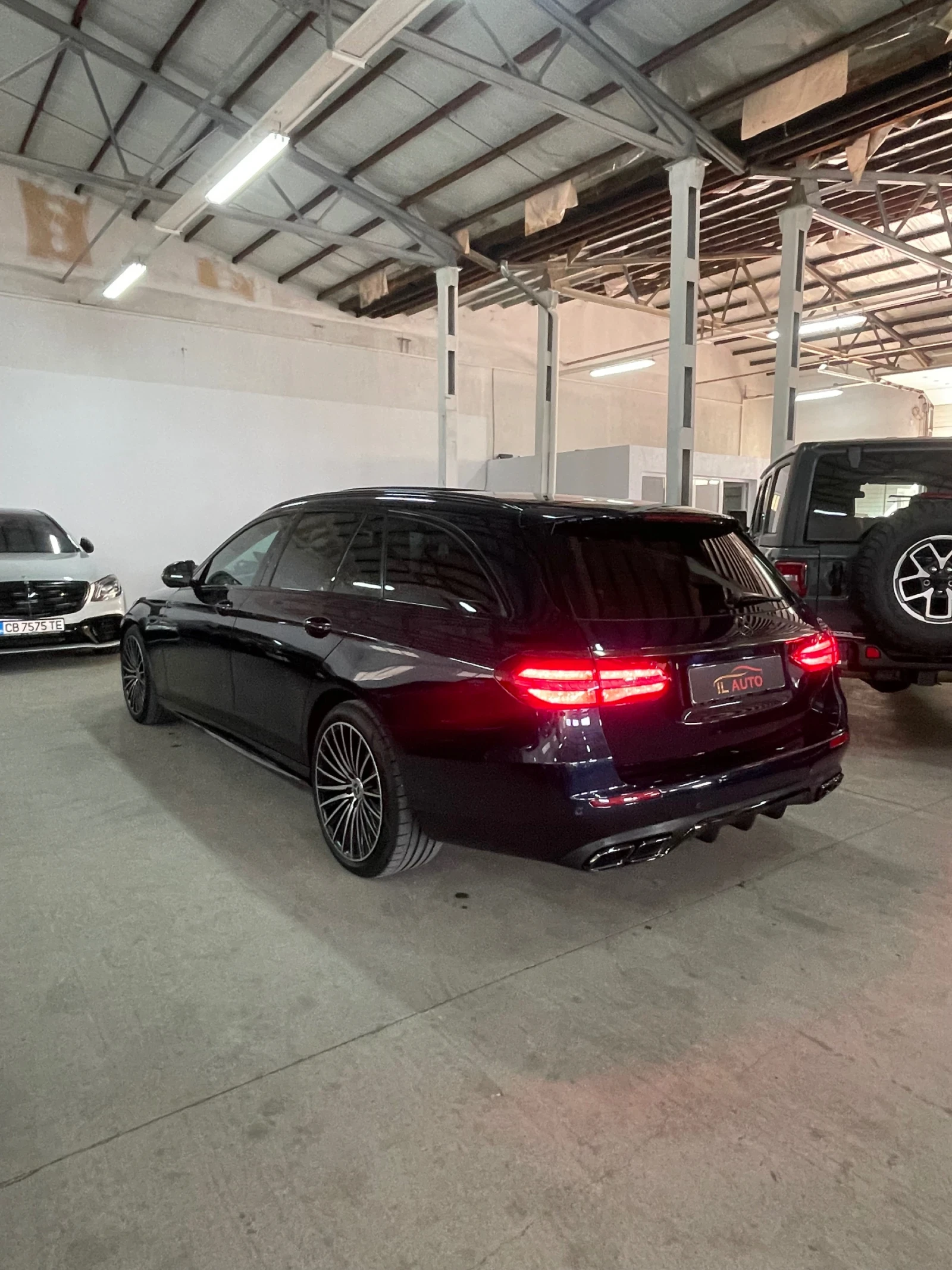 Mercedes-Benz E 220 d/4mat/AMG 6.3face/Подгр/камер/дигитал/НОВА!!!, снимка 5 - Автомобили и джипове - 55053160