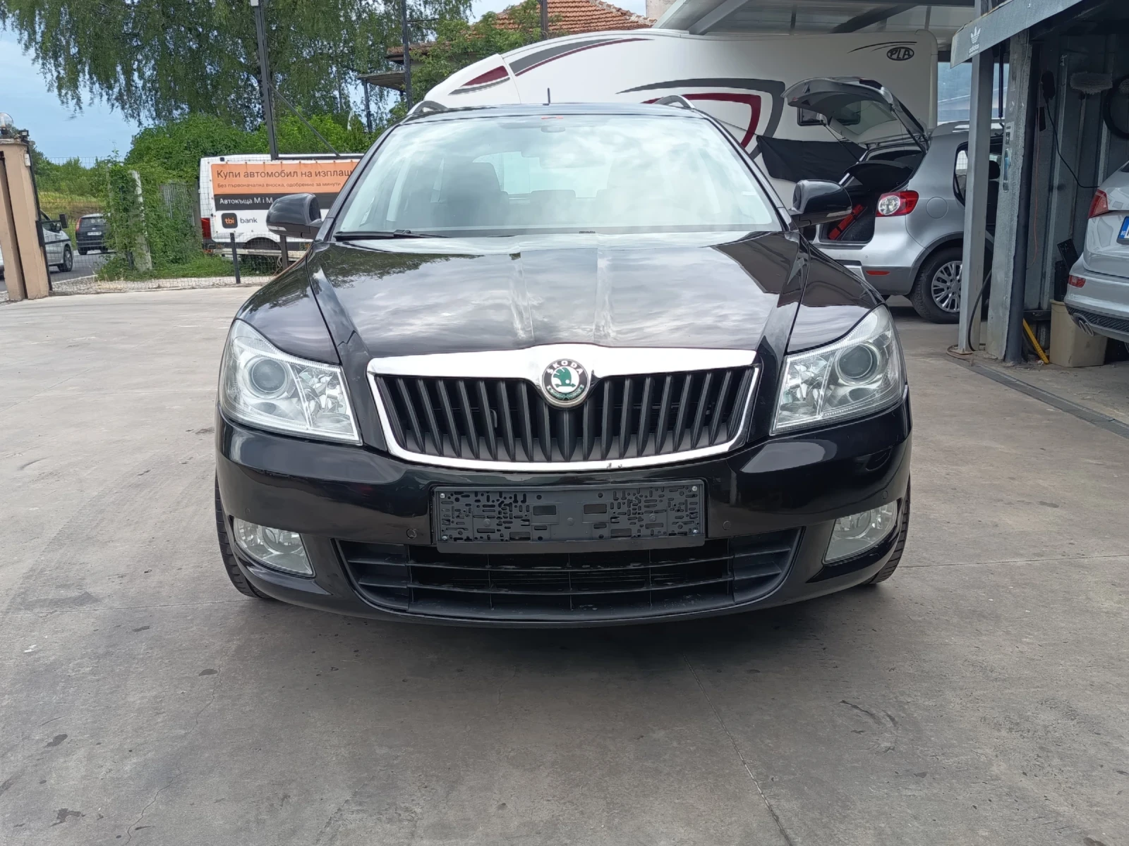 Skoda Octavia 1.6tdi 4x4, снимка 14 - Автомобили и джипове - 55211738
