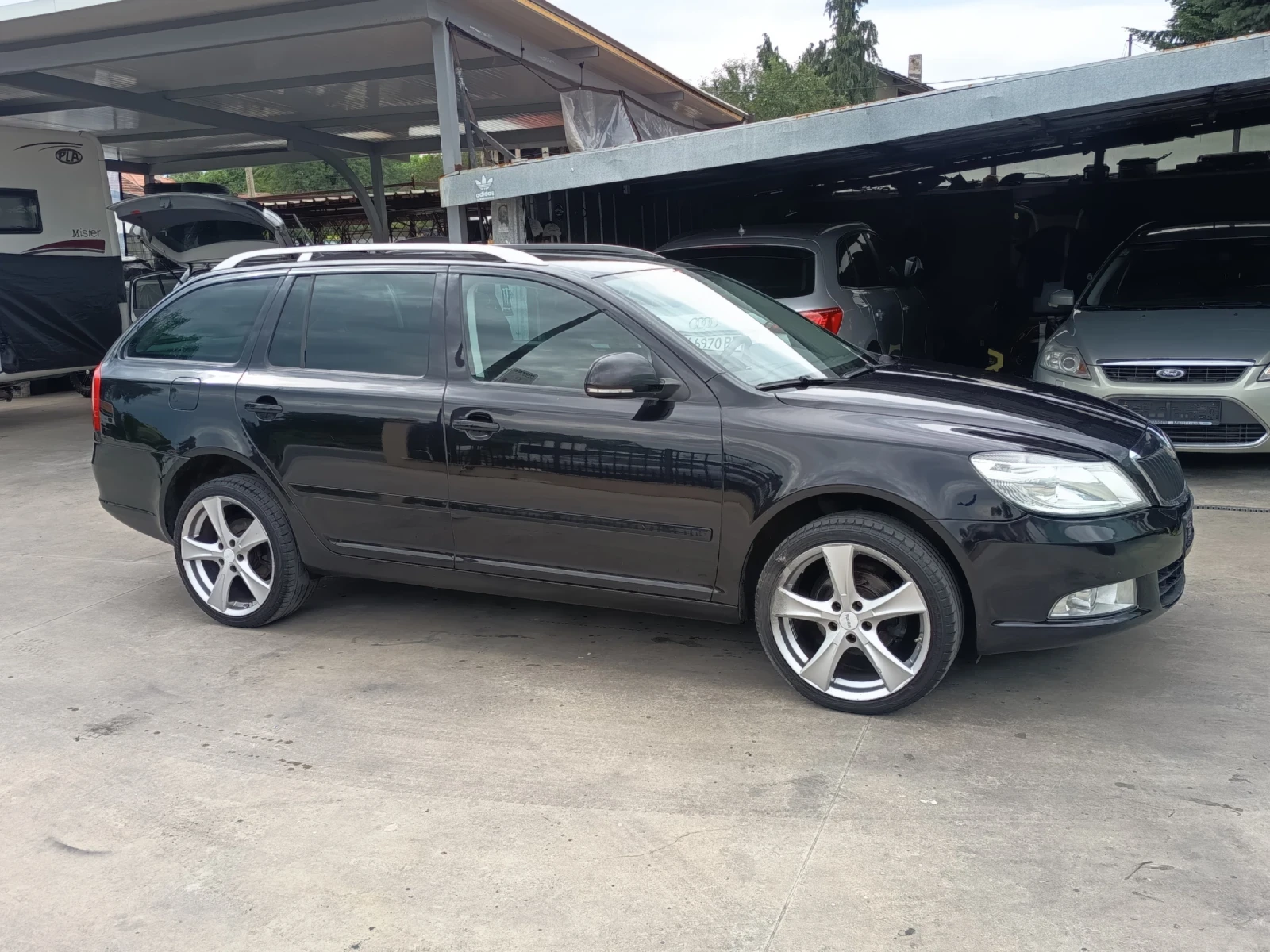 Skoda Octavia 1.6tdi 4x4, снимка 3 - Автомобили и джипове - 55211738