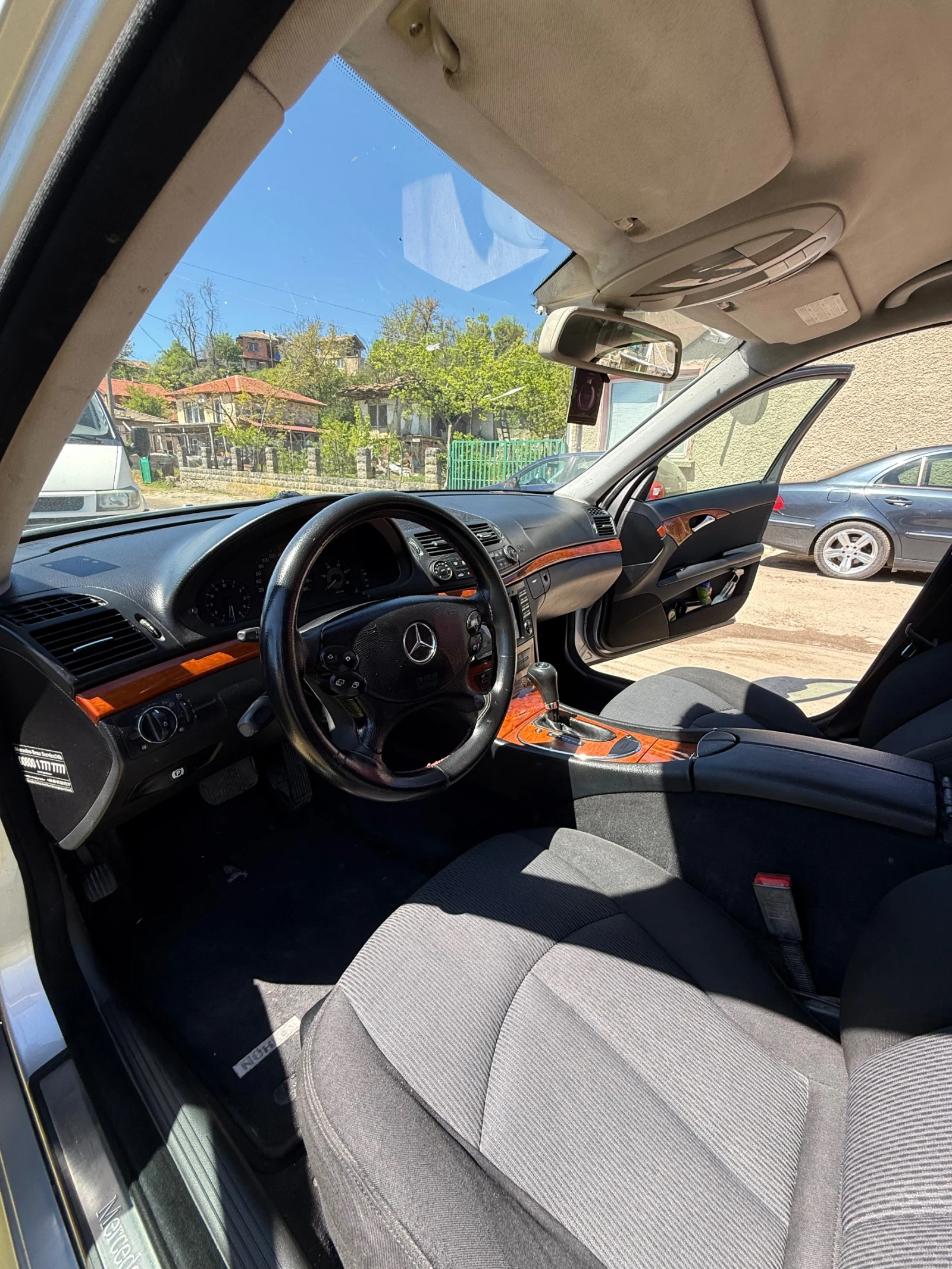 Mercedes-Benz E 280 OM642 7G Tronic, снимка 7 - Автомобили и джипове - 55653562