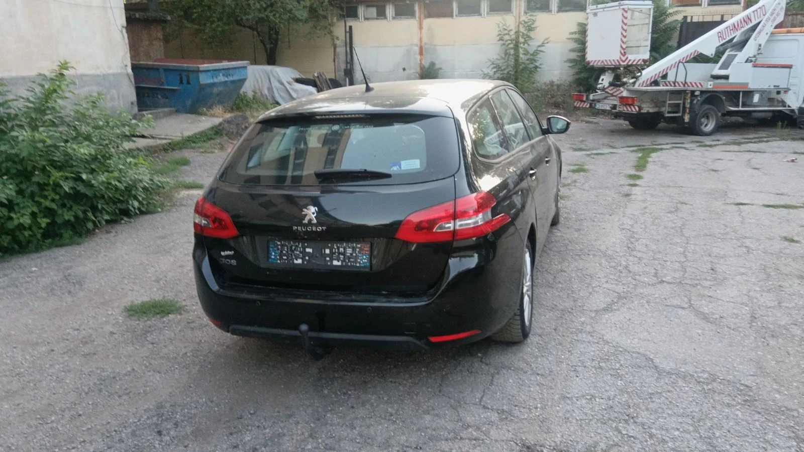 Peugeot 308 1.6 HDI, снимка 3 - Автомобили и джипове - 55730076
