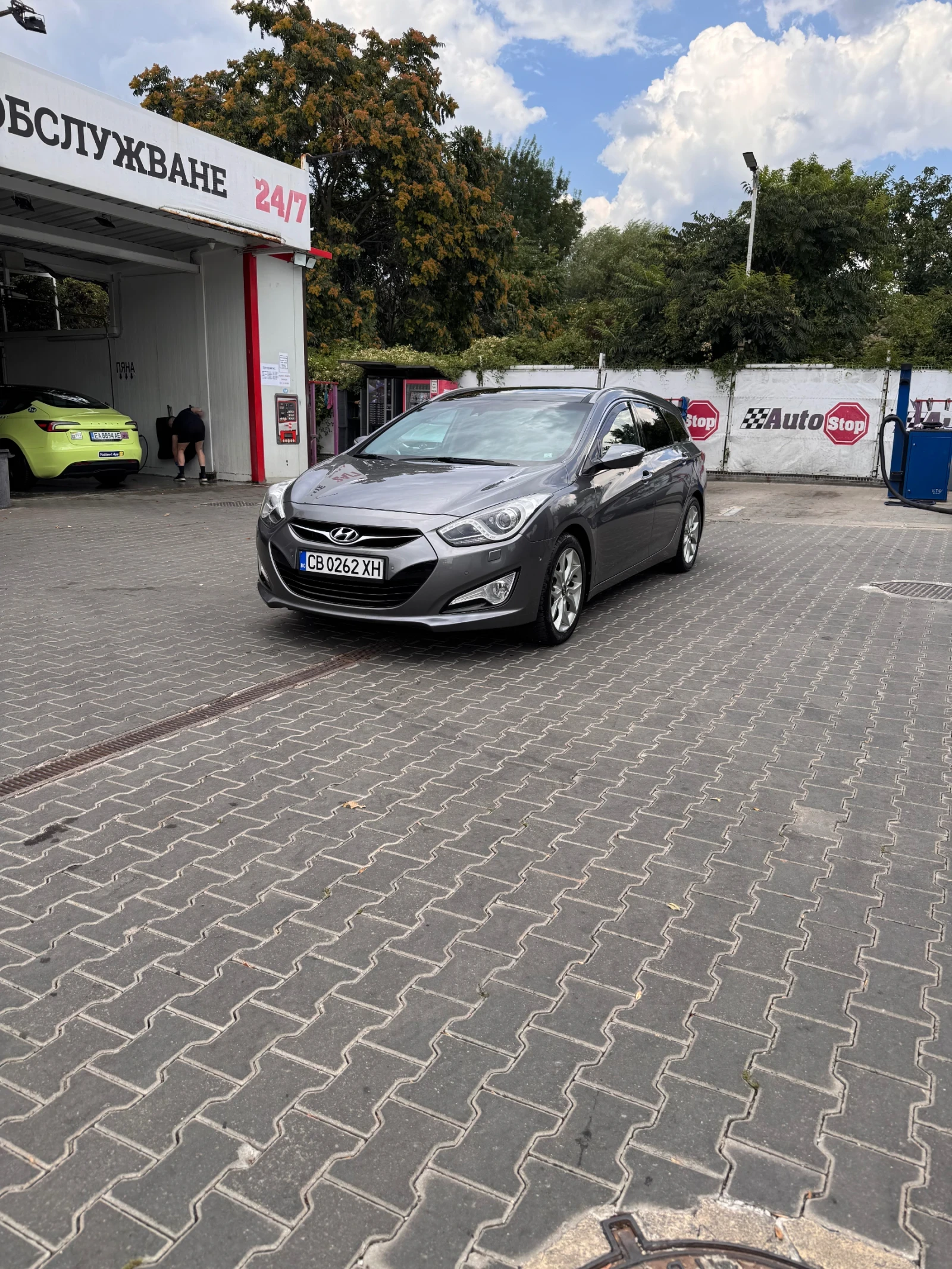 Hyundai I40 Premium + , снимка 2 - Автомобили и джипове - 55983514
