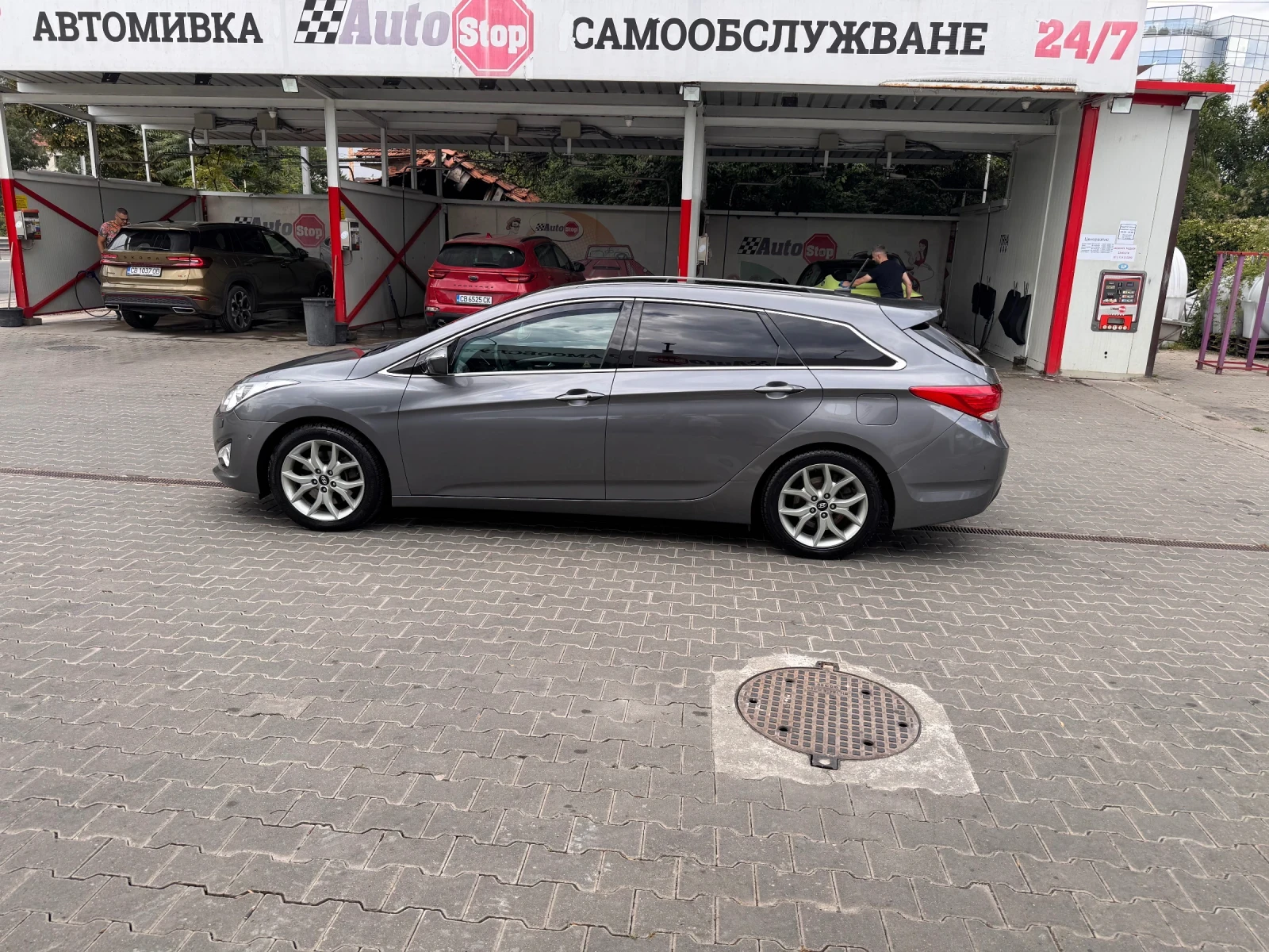 Hyundai I40 Premium + , снимка 7 - Автомобили и джипове - 55983514