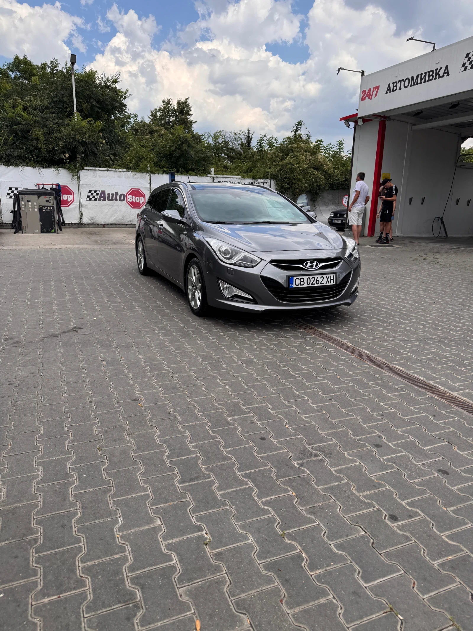 Hyundai I40 Premium + , снимка 3 - Автомобили и джипове - 55983514