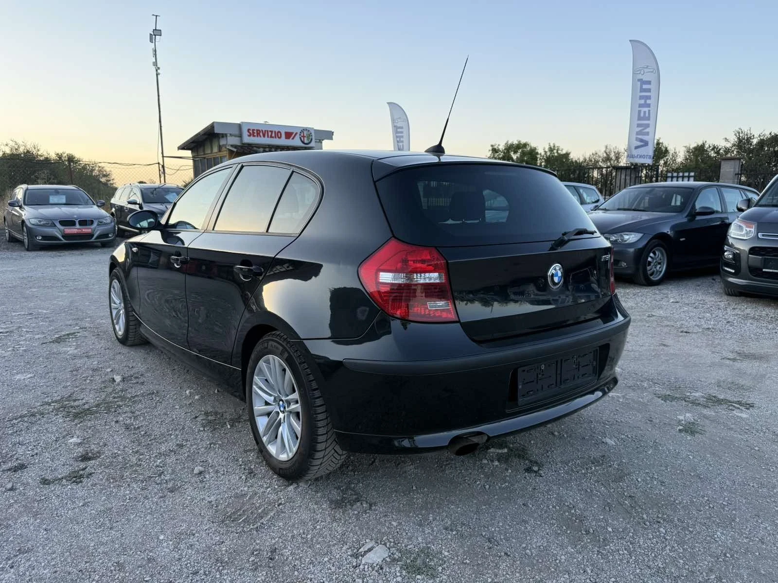 BMW 116 116 I ЧИСТО НОВ 117000км, снимка 7 - Автомобили и джипове - 55993784