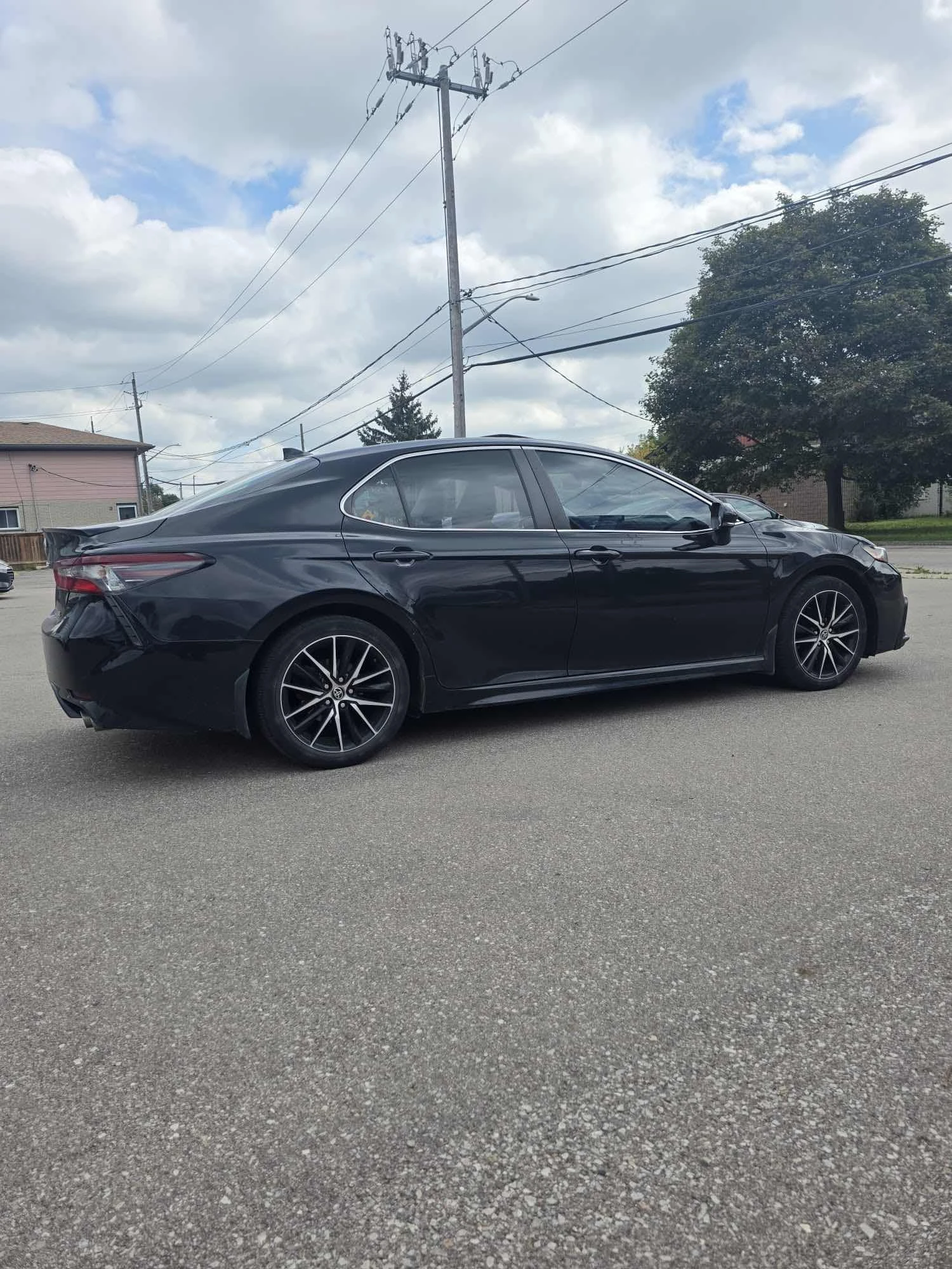 Toyota Camry * SE * CARFAX * ОПЦИЯ ЗА ФИНАНСИРАНЕ, снимка 3 - Автомобили и джипове - 56117101