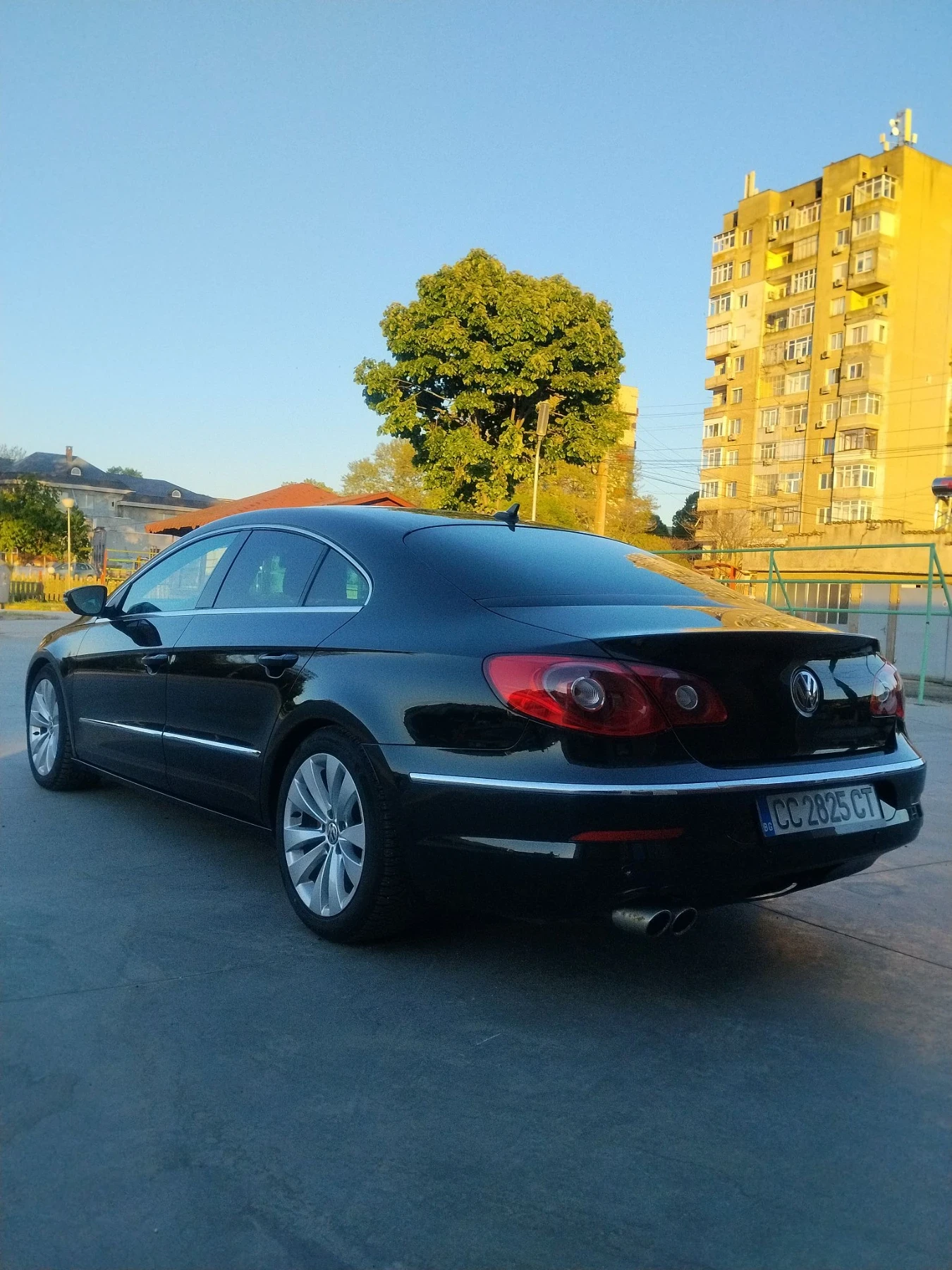 VW CC 2.0, снимка 7 - Автомобили и джипове - 56193312