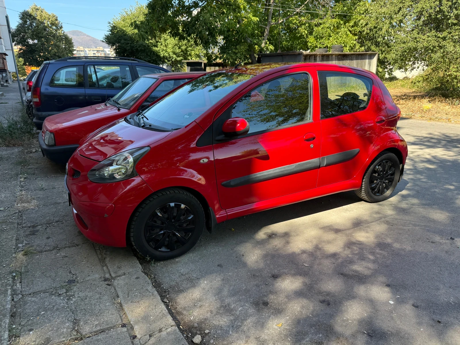 Toyota Aygo, снимка 2 - Автомобили и джипове - 56196268